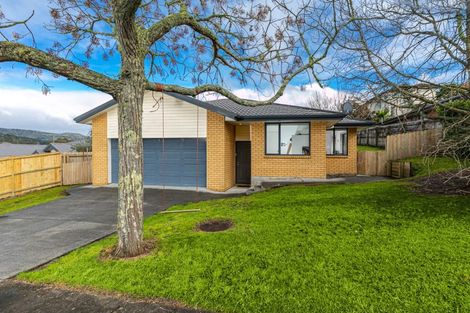 Photo of property in 47 San Marino Drive West, Henderson, Auckland, 0612