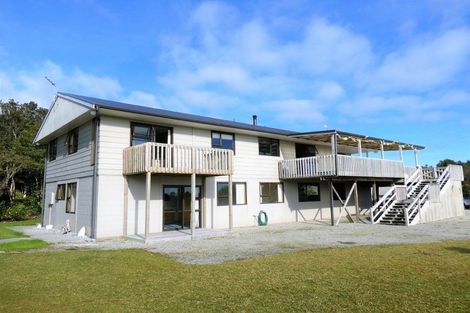 Photo of property in 1111 Ruatapu-ross Road, Totara River, Ross, 7883