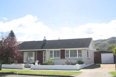 Photo of property in 77 Mcparland Street, Elderslea, Upper Hutt, 5018