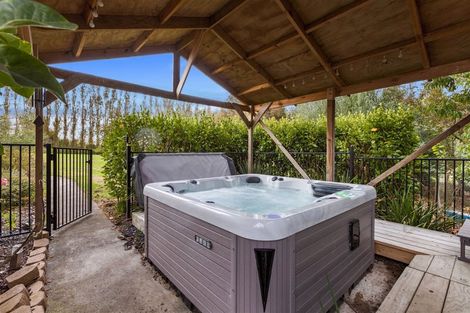 Photo of property in 26 Postman Road, Dairy Flat, Albany, 0794