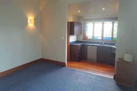 Photo of property in 138 Russell Terrace, Berhampore, Wellington, 6023