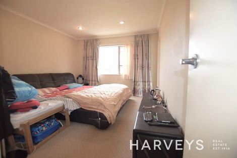 Photo of property in 56 Clover Drive, Henderson, Auckland, 0610