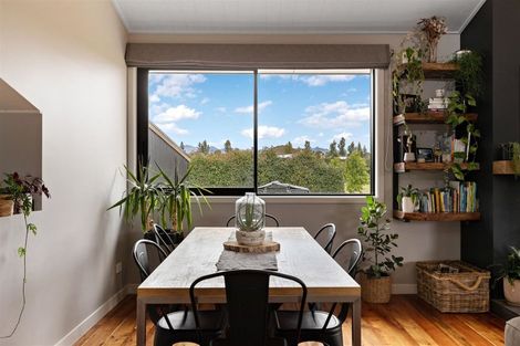 Photo of property in 17 Sam John Place, Lake Hawea, Wanaka, 9382