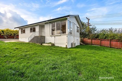 Photo of property in 40a Vina Place, Massey, Auckland, 0614