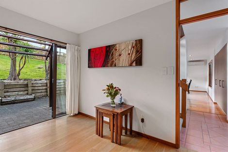 Photo of property in 1/18 Rossmore Terrace, Murrays Bay, Auckland, 0630