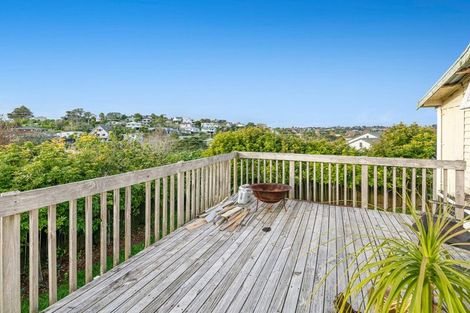 Photo of property in 24 Jean Place, Stanmore Bay, Whangaparaoa, 0932