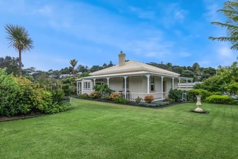 Photo of property in 17 Beresford Street, Russell, 0202