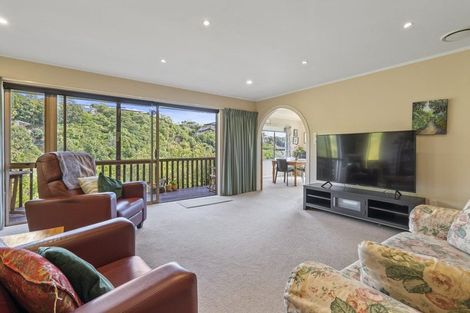 Photo of property in 2 Waterford Drive, Churton Park, Wellington, 6037