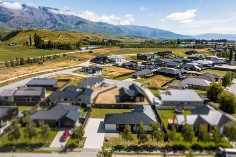 Photo of property in 9 Pisa Moorings Road, Mount Pisa, Cromwell, 9383