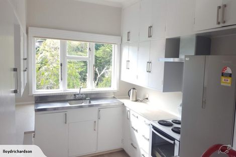 Photo of property in 12 Lytton Street, Wadestown, Wellington, 6012