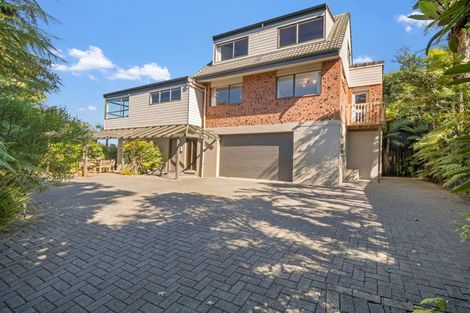Photo of property in 49 Grand Vue Road, Kawaha Point, Rotorua, 3010