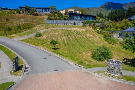 Photo of property in 2 Bell Bird Rise, Picton, 7220