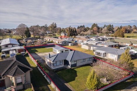 Photo of property in 10 Studholme Street, Temuka, 7920