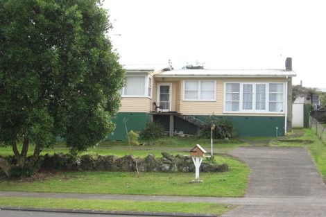 Photo of property in 8 Mcquarrie Avenue, Wattle Downs, Auckland, 2103