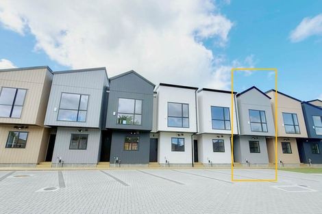 Photo of property in 3/442 Old Te Atatu Road, Te Atatu Peninsula, Auckland, 0610