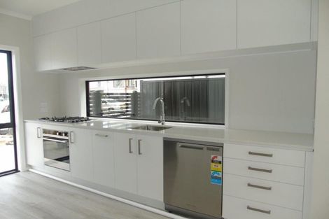 Photo of property in 13 Balmerino Lane, Wallaceville, Upper Hutt, 5018