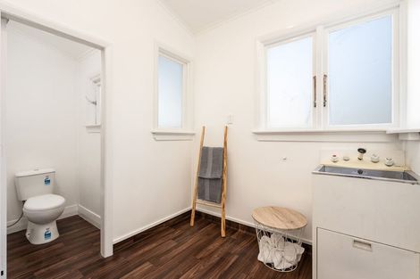 Photo of property in 10 Loyalty Street, Forbury, Dunedin, 9012