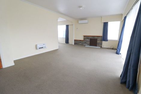 Photo of property in 33 Nevada Road, Silverdale, Hamilton, 3216