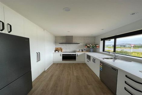 Photo of property in 40 Avanda Avenue, Rolleston, 7615