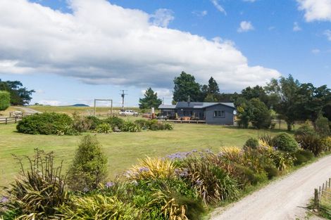 Photo of property in 54 Byrne Road, Takapau, 4287