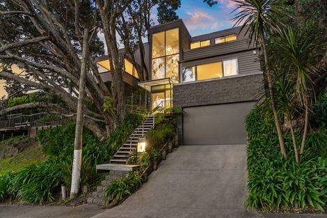 Photo of property in 4 Ronaki Road, Mission Bay, Auckland, 1071