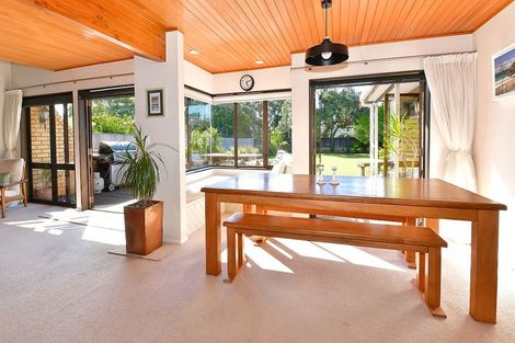 Photo of property in 48 Laurence Street, Manly, Whangaparaoa, 0930