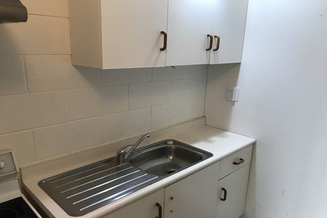 Photo of property in 3 Moera Place, Stanmore Bay, Whangaparaoa, 0932