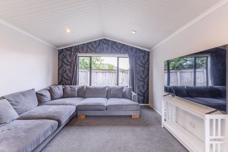 Photo of property in 11 Chatham Place, Rototuna North, Hamilton, 3210