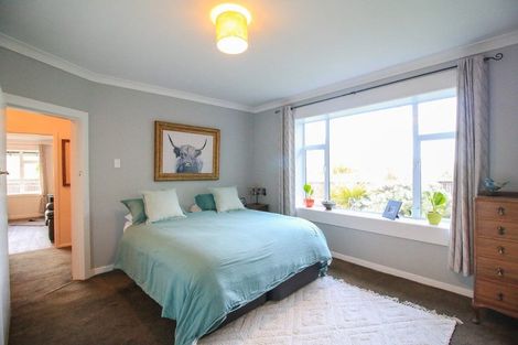 Photo of property in 25 Burrows Street, Bluff, 9814