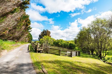 Photo of property in 325 Sandspit Road, Warkworth, 0982