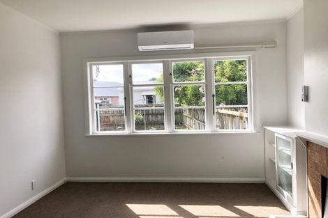 Photo of property in 271 Riverside Drive, Waterloo, Lower Hutt, 5011