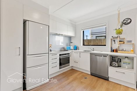 Photo of property in 4/2 Brandon Road, Glen Eden, Auckland, 0602