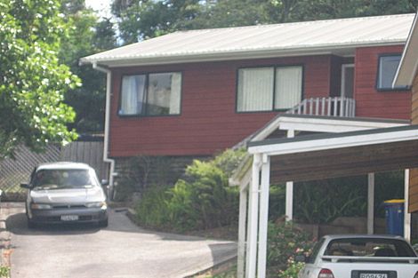 Photo of property in 2/13 Witheford Drive, Bayview, Auckland, 0629