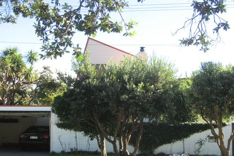 Photo of property in 5 Maire Street, Eastbourne, Lower Hutt, 5013