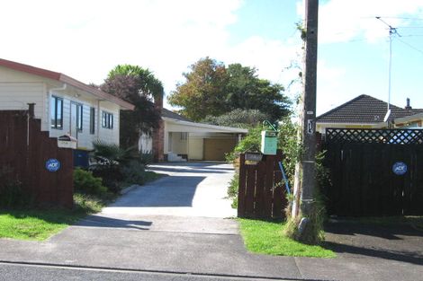 Photo of property in 37 Titoki Street, Te Atatu Peninsula, Auckland, 0610