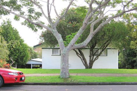 Photo of property in 18 Camwell Close, Bucklands Beach, Auckland, 2012