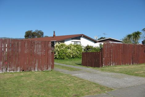 Photo of property in 46 Hollis Road, Paraparaumu Beach, Paraparaumu, 5032