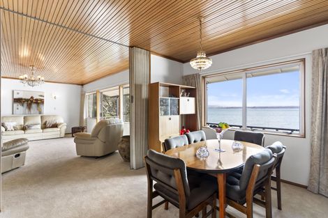 Photo of property in 16 Harbour View Road, Point Chevalier, Auckland, 1022