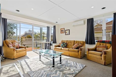 Photo of property in 34 Flay Crescent, Burnside, Christchurch, 8053