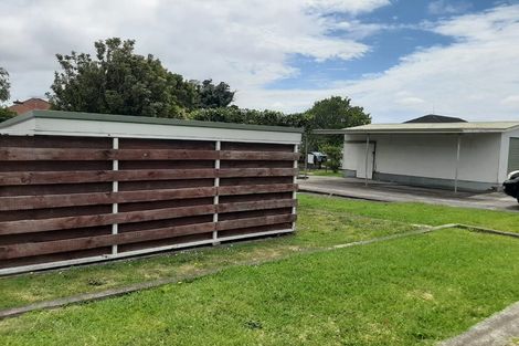 Photo of property in 10 Oakdale Road, Mount Roskill, Auckland, 1041