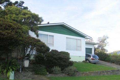 Photo of property in 6 Findhorn Place, Papakowhai, Porirua, 5024