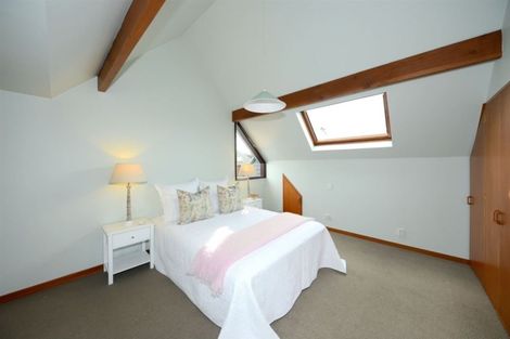 Photo of property in 6 Frith Place, Burnside, Christchurch, 8053