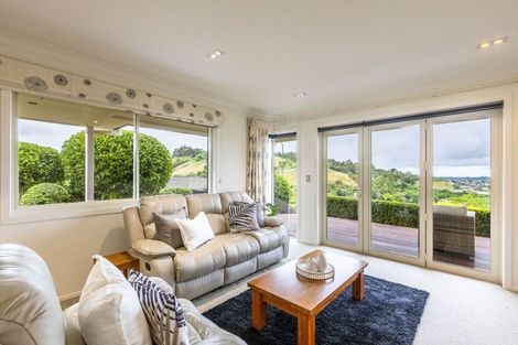 Photo of property in 118 Kent Terrace, Taradale, Napier, 4112