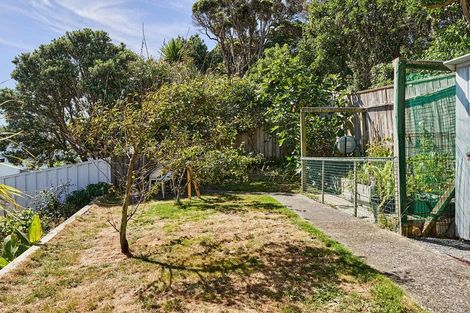 Photo of property in 25 Sunset Parade, Plimmerton, Porirua, 5026