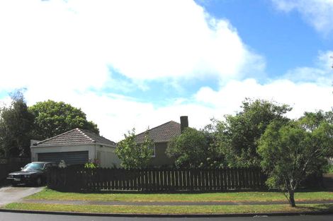 Photo of property in 1/3 Denver Avenue, Sunnyvale, Auckland, 0612
