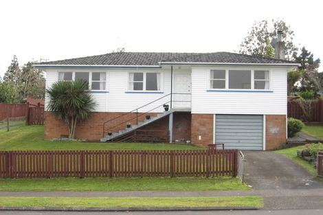 Photo of property in 12 Mcquarrie Avenue, Wattle Downs, Auckland, 2103