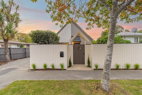 Photo of property in 1/19 Trafalgar Street, St Albans, Christchurch, 8014