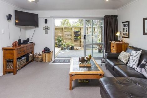 Photo of property in 10 Juliet Avenue, Howick, Auckland, 2014