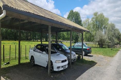 Photo of property in 24 Tourist Road, Clevedon, Papakura, 2582