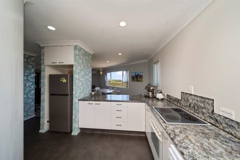 Photo of property in 110 Niagara Road, Patea, 4597